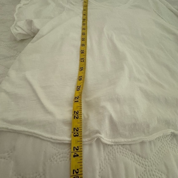 Mustard Seed Top White Oversized Flowy Size M - Picture 8 of 8